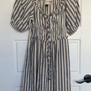 Universal Thread Navy and Cream Striped Dress